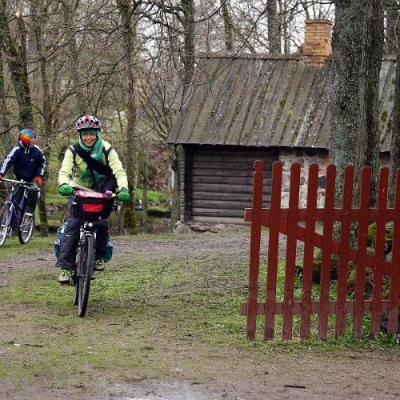 2010 Roheliste Rattaretk Kuidas Elad Vooremaa 7 20170321 1068741090